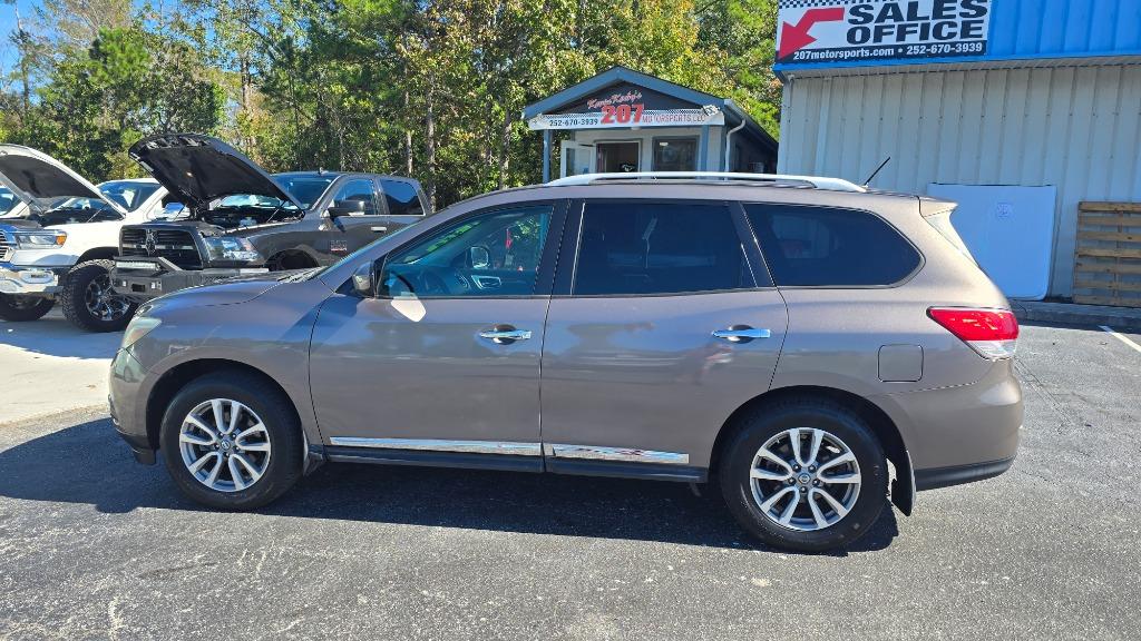 2014 Nissan Pathfinder SL