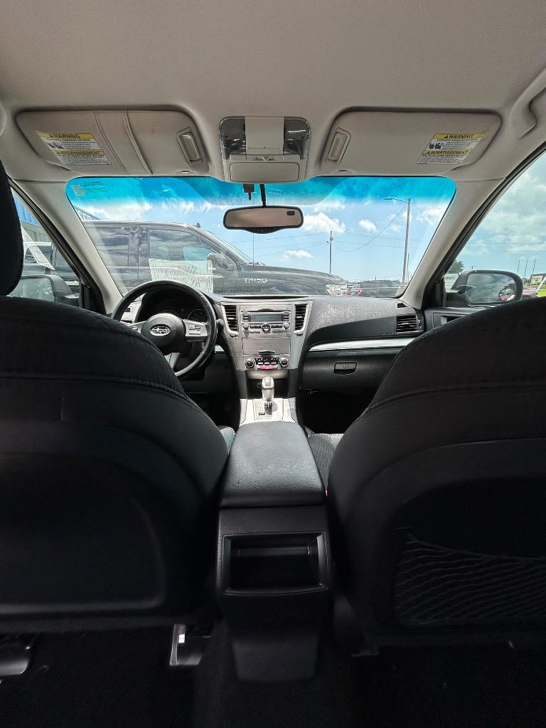 2011 Subaru Legacy I Premium - Photo 15