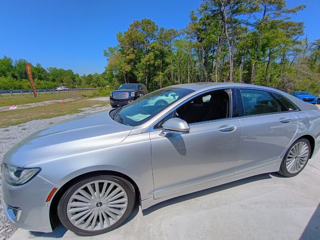 2017 Lincoln MKZ Reserve FWD's photo