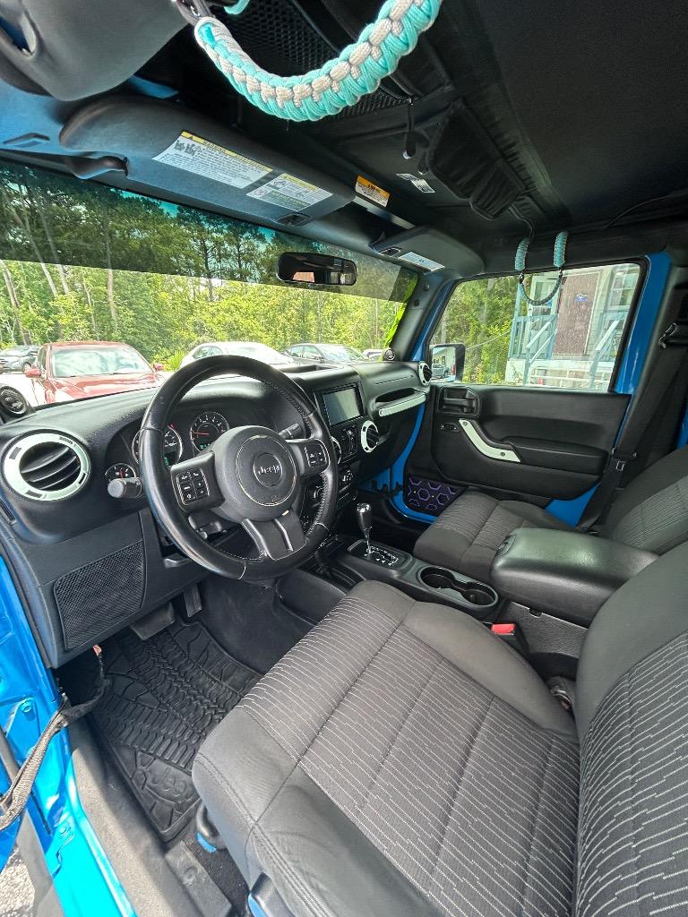 2012 Jeep Wrangler Unlimited Sport - Photo 7