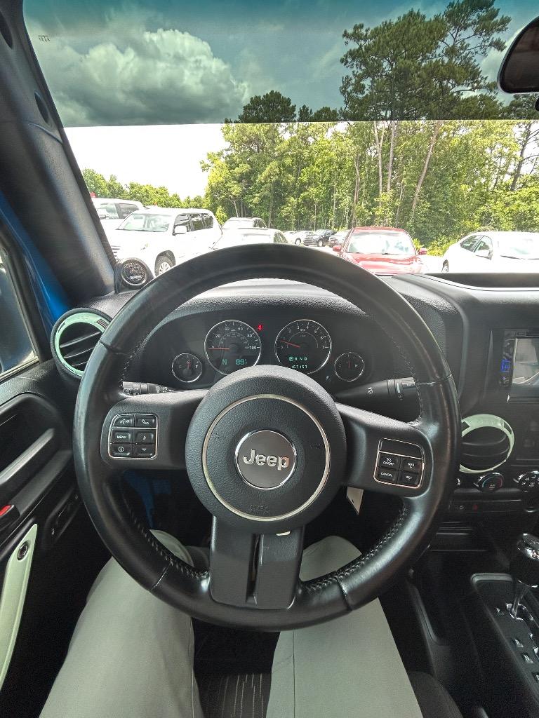 2012 Jeep Wrangler Unlimited Sport - Photo 9
