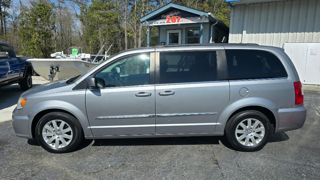 2014 Chrysler Town & Country Touring