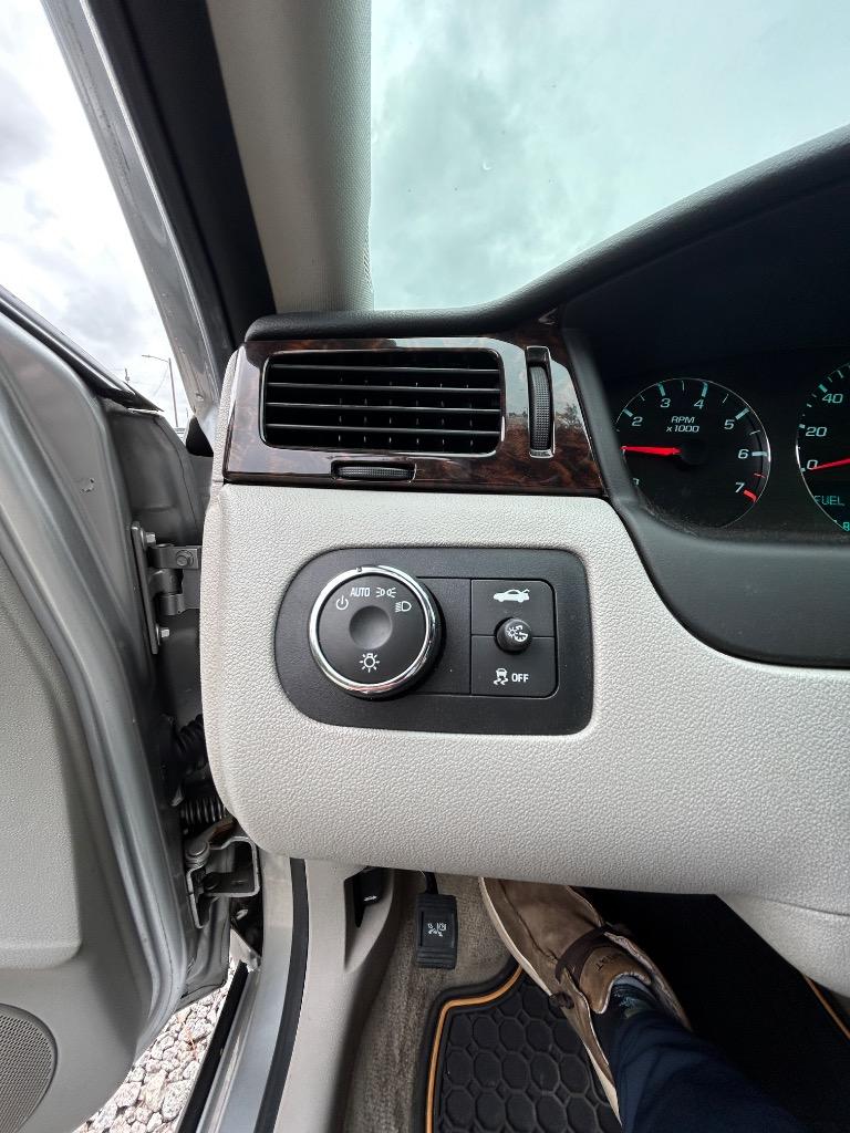 2012 Chevrolet Impala 2FL - Photo 9