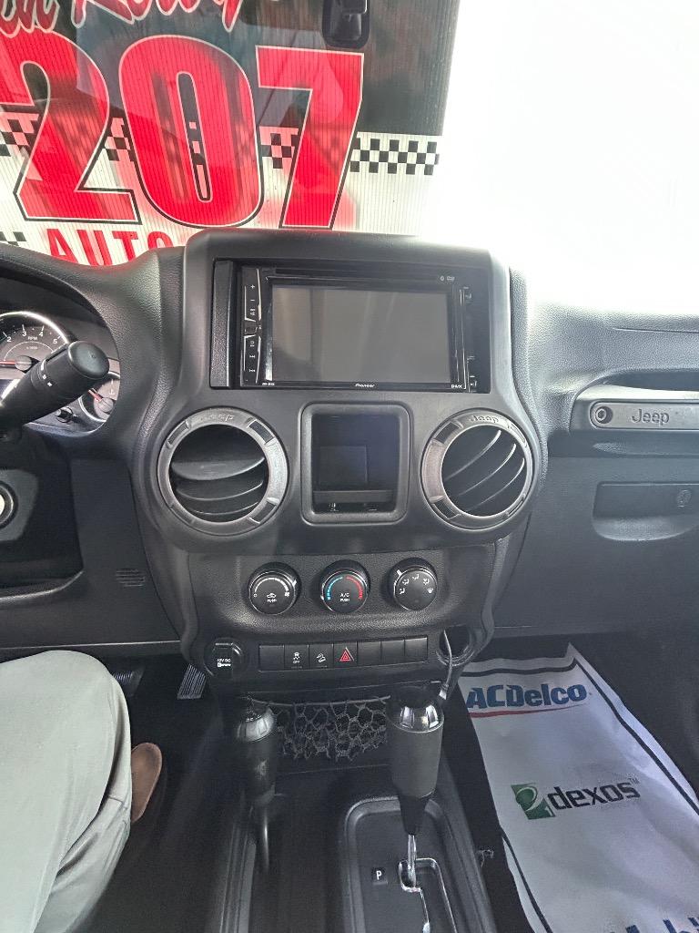 2013 Jeep Wrangler Unlimited Sport - Photo 8